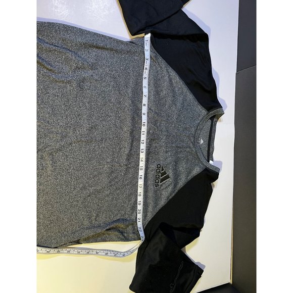 Men’s Large  Adidas Climawarm Long Sleeve - Picture 4 of 5